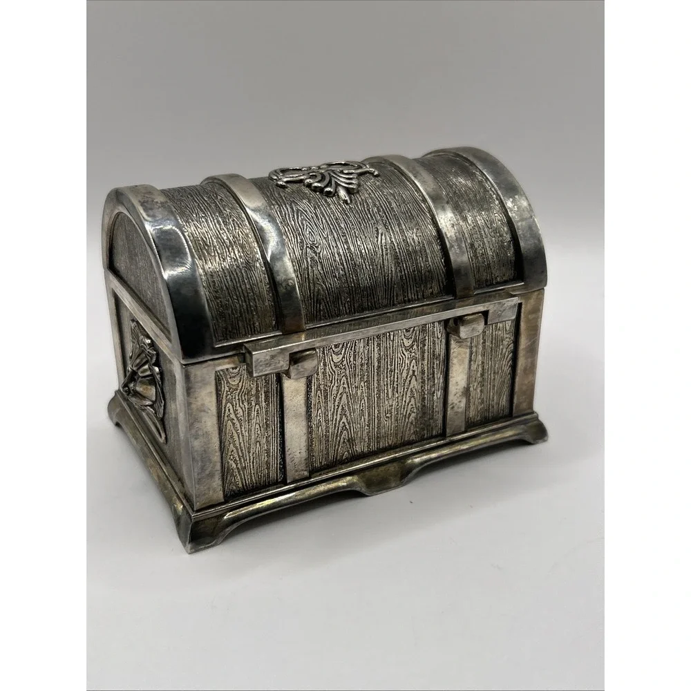 Vintage Metal Treasure Chest Trinket Box Hinged Jewelry Holder 14.6 oz Ornate